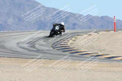 media/Oct-05-2025-CVMA (Sun) [[beeef4f201]]/Race 11-500-400(4)-350 Supersport/